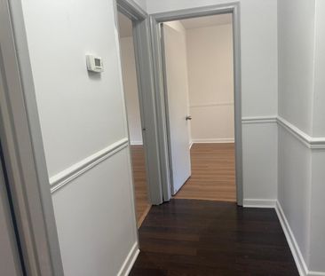 For Lease - 416 Lees Lane, Oakville, Ontario - Photo 1