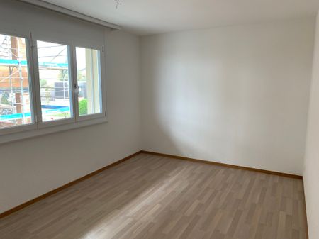 4.5 Zimmerwohnung im 2. Stock an ländlicher Lage - Photo 3