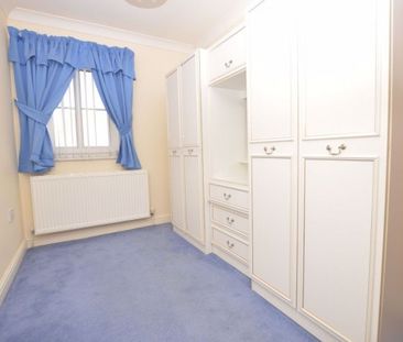 2 Bedroom Terraced House - Photo 1