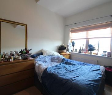 2 bedroom penthouse to rent - Photo 5