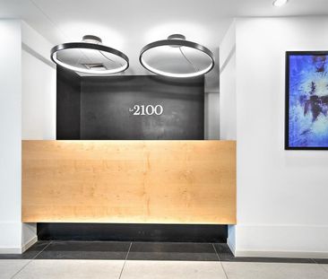 Studio - 2100 Boulevard De Maisonneuve West, Montréal - Photo 1