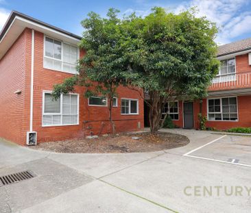 Modern & Convenient Living in the Heart of Dandenong - Photo 5