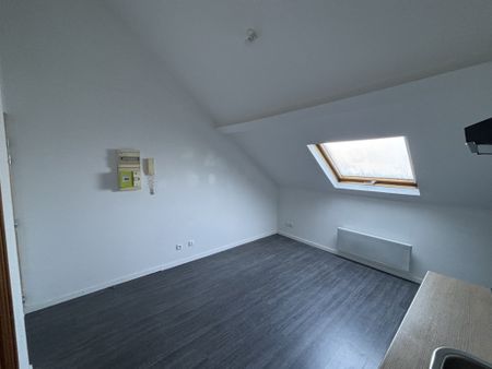 APPARTEMENT F1 BIS QUARTIER SAINT ACHEUL - Photo 3