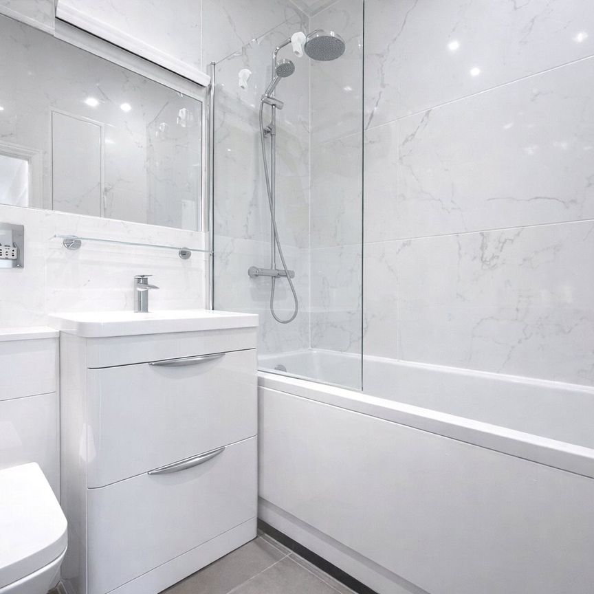 Harvey Road, Whitton, Hounslow, TW4 5LU - Photo 1