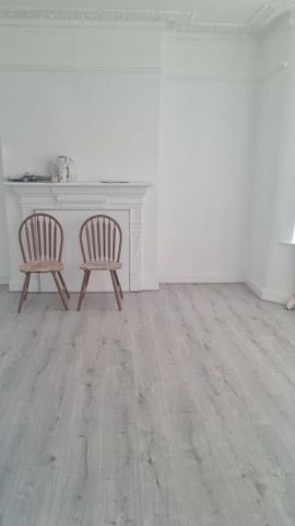 4 bedroom terraced house to rent - Photo 2