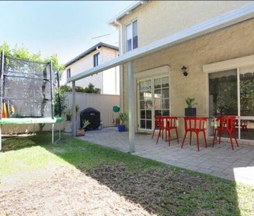 East Victoria Park - Photo 1