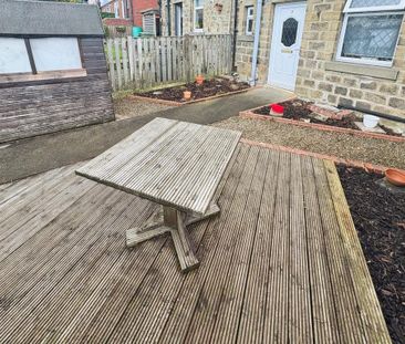 3 bedroom terraced house to rent - Photo 2