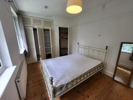 Marlborough Avenue - Photo 4