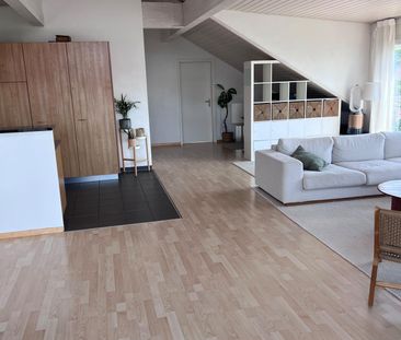Helle Dachwohnung - beim Klusplatz - Photo 3