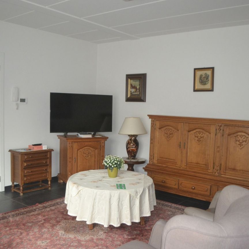 Centraal gelegen recent gelijkvloers appartement - Photo 1