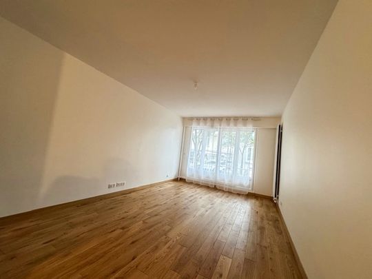 appartement 2 pièces avec balcon - Photo 1