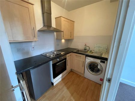 Howgate House, 3 Wellington Rd, Dewsbury, WF13 - Photo 3