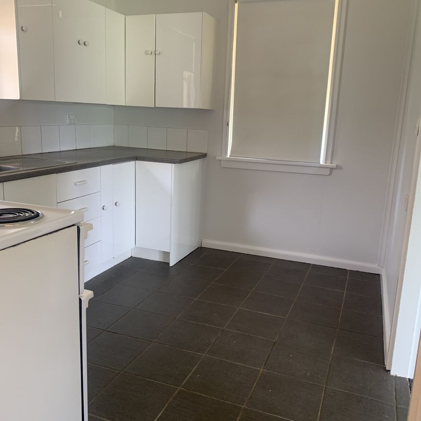 House in West Dubbo – Freshly Updated - Photo 1