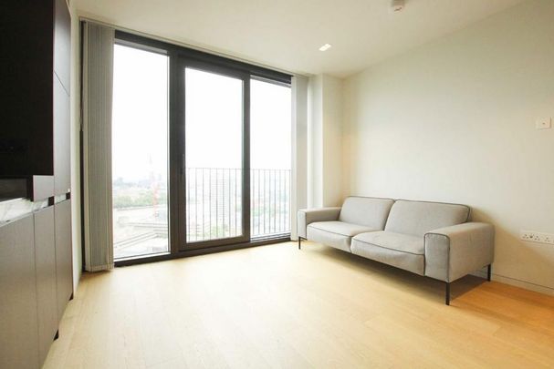 Studio to rent - Photo 1