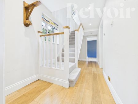 3 bedroom semi-detached house to rent - Photo 3