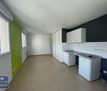 Location Appartement 2 pièces 41m² ST ETIENNE 42000 - Photo 2