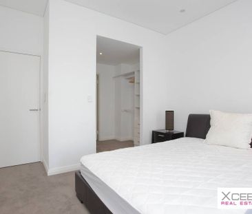 Contemporary Living in the Heart of Perth - Photo 4