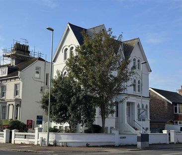 Rowlands Road, Worthing, BN11 - Photo 3