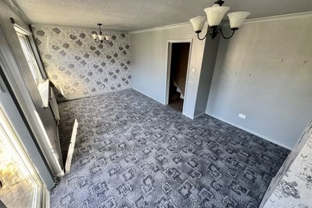 Chiltern Drive - Photo 2