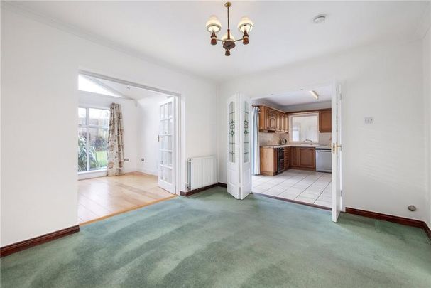 49 Cabinteely Way Cabinteely Dublin 18 - Photo 1