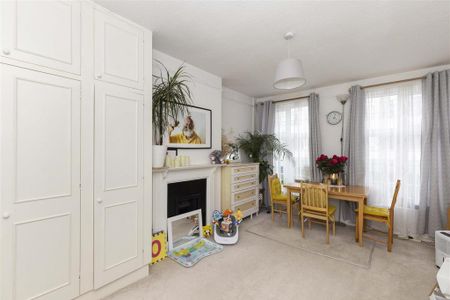 4 bedroom house to rent - Photo 4