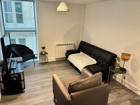 2 Bed Flat, Baldwin St, BS1 - Photo 3