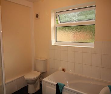 Room 4, Crosby Street, Derby - Photo 6