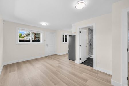 1101 3rd Avenue apartment — New Westminster, BC (2-Bedroom) - 2 Bedroom - Photo 2