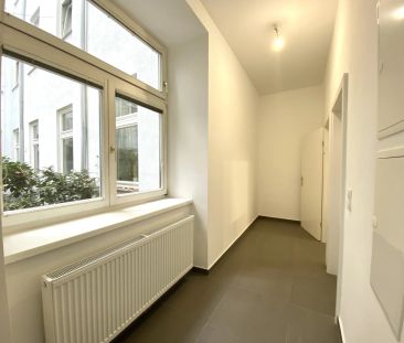 Ideal für Singles: Sanierte 1-Zimmer-Wohnung im Erdgeschoss | Top Lage - Photo 2