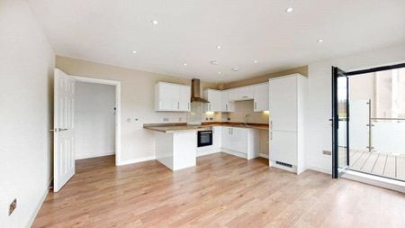 2 bedroom apartment to rent - Photo 4