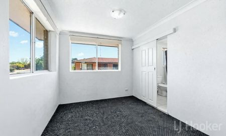 Minutes from Town 1 Bedroom Unit - Photo 2