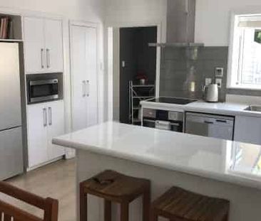 Great Location - Recently Renovated - Photo 1