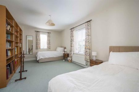 2 The Quay, Dundrum, Newcastle, BT33 0LS - Photo 5