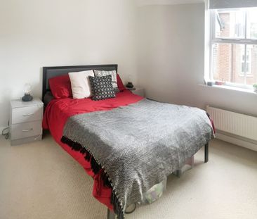 Two Bedroom Flat for Rent in Ellesmere Park - Photo 6