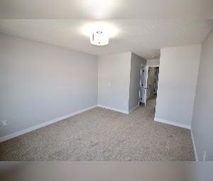 125-1 Bedroom 1 Bathroom Suite For Rent Leduc - Photo 1