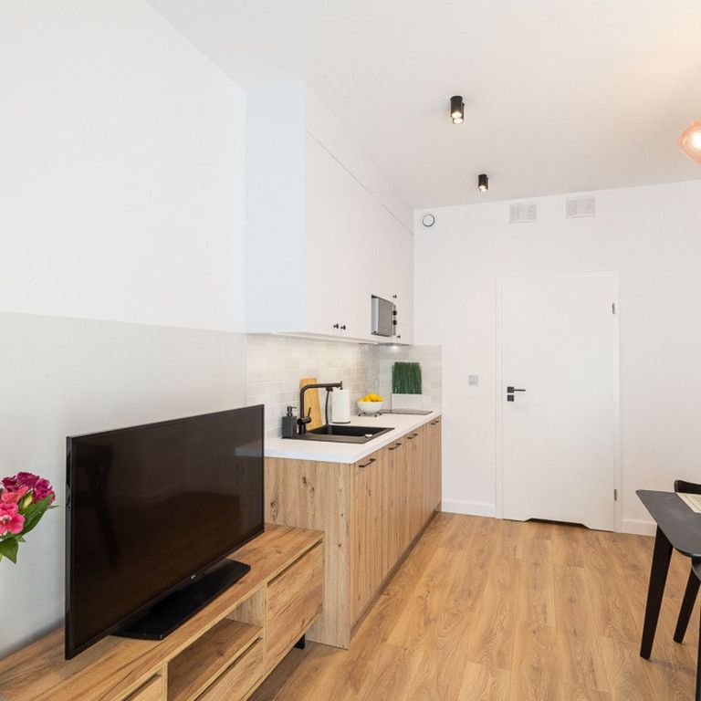 Warszawa, Mokotów, Siekierki, Bartycka - Photo 1