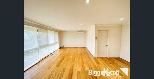 Spacious family house in great location - Photo 1