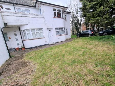 2 bedroom ground floor maisonette to rent - Photo 5
