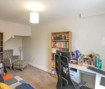 Merlin Road, Corby, NN17 - Photo 3