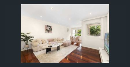 2-Bedroom + Study Apartment in Convenient Gordon Location - Photo 3