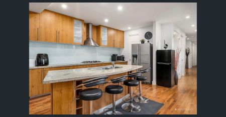 Luxury, Space and Lifestyle in the Heart of Templestowe Village - Photo 4