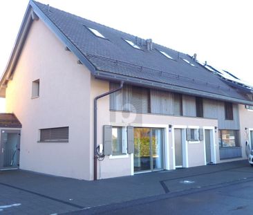 SPACIOUS, MODERN, IDYLLIC! - Photo 4