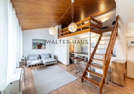 Almeria, Andalusia 04001