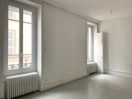 APPARTEMENT T2 A LOUER A ROANNE - CENTRE VILLE - Photo 4