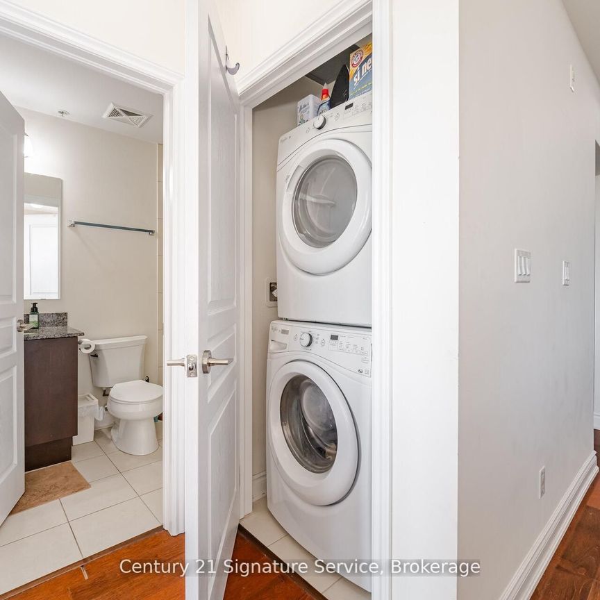 For Lease - 3170 Erin Mills Parkway Unit# 401, Mississauga, Ontario - Photo 1