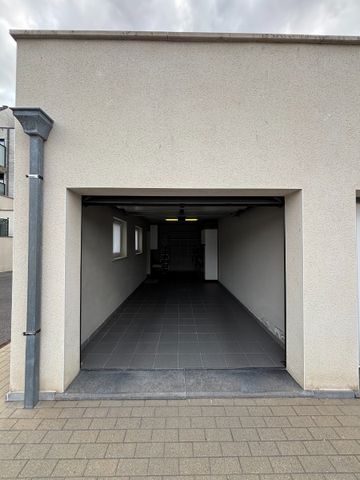 Gelijkvloers appartement met twee slaapkamers! - Photo 2