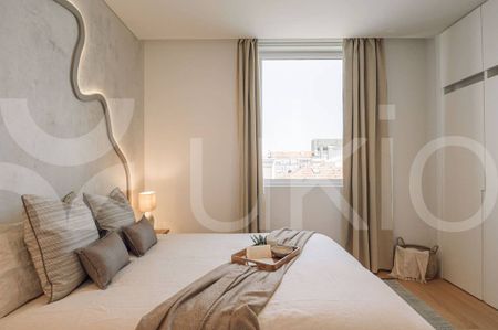 2 bedroom luxury Apartment for rent in Lisbon - Photo 5