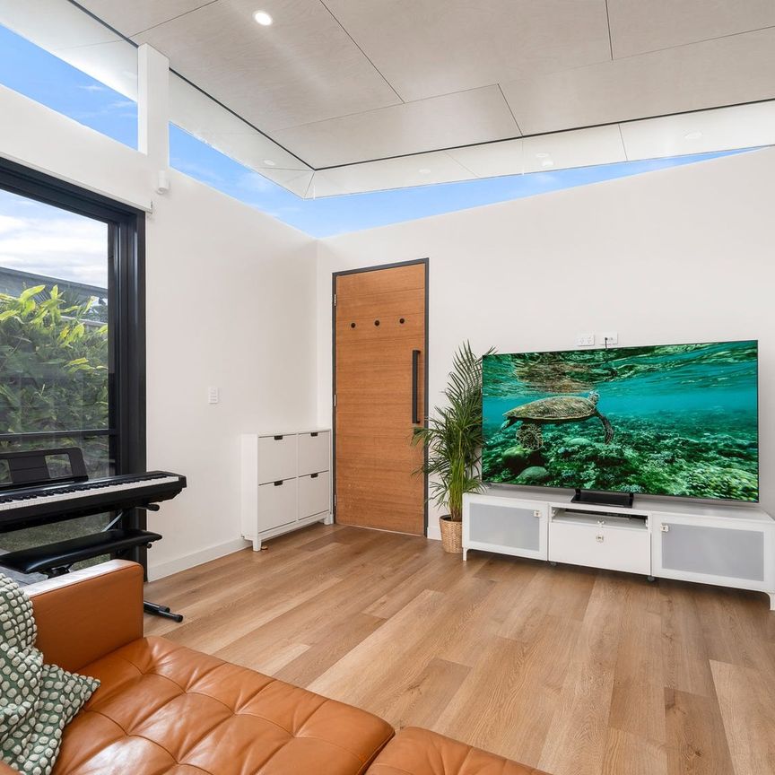 55 The Circle, Jannali NSW 2226 - Villa For Rent | Domain - Photo 1