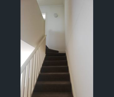 LARGE TWO BEDROOM DOUBLE STOREY - Photo 6