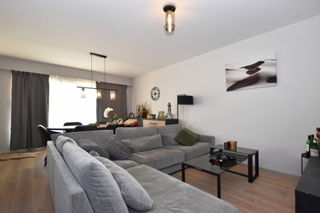 Modern dakappartement op de derde verdieping op centrale locatie te Schilde! - Foto 5